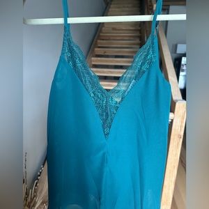 Green Lace Tank Top Blouse